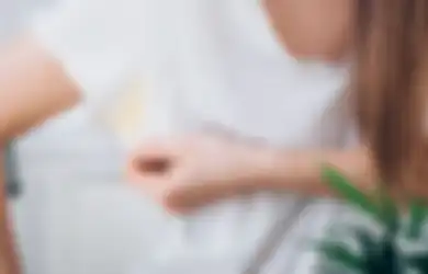 Aneka Tips Harian, Noda Deodoran Mengeras di Pakaian Bisa Bersih Seketika dengan Bahan Murah Meriah Ini