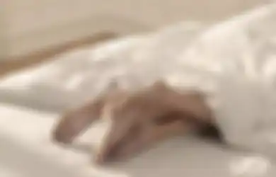 Siang-siang Undang Berondong Kesayangan, Wanita Bersuami Kepergok Lakukan Aksi Asusila di Kamar, Begini Faktanya