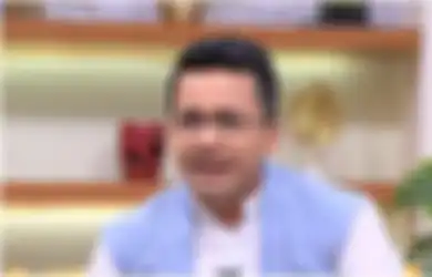 Mundur Dekati Ayu Ting Ting, Sahrul Gunawan Pamer Gandengan Baru: Enak ada Gandengan