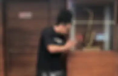 6 Artis Indonesia Ini Ternyata Masih Tinggal di Rumah Kontrakan, Nomor Terakhir Sampai Nangis Lihat Kondisi Suaminya