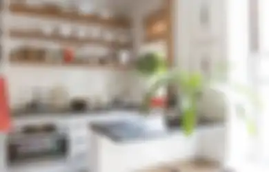 Pantas Ibu RT Betah Ngobrol di Rumah, Ternyata Desain Meja Makan Ubah Aura Dapur Sempit Jadi Hangat Nan Nyaman, Intip 6 Foto Hasil Aplikasinya