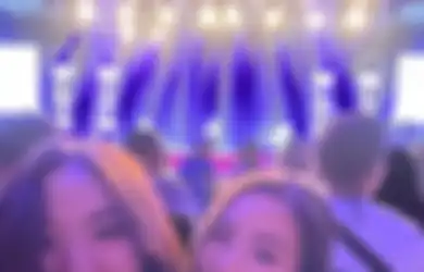 Paling Agresif di Ranjang, Gisel Bangga Posting Foto Nonton Konser