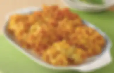 3 Jenis Minuman yang Dianjurkan Usai Makan Makanan Berminyak, Ternyata Manfaatnya Tak Terduga!
