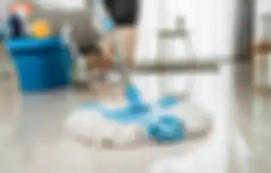 Aneka Tips Harian Menghilangkan Noda Semen di Lantai, Kuncinya Cuma Pakai Satu Bahan Murah Ini