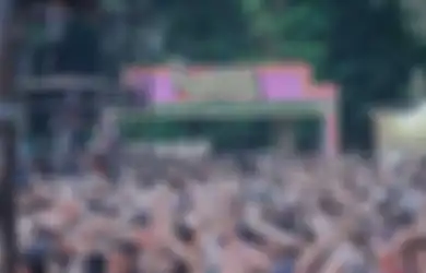 Panitia Pelaksana 'Ngeyel', Polisi Hentikan Festival Musik 'Berdendang Bergoyang' : Over Kapasitas