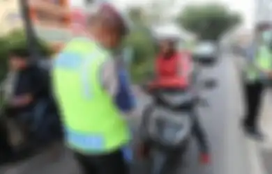 STNK Kendaraan Mati Bisa Ditilang Polisi? Ternyata Begini Jelasnya
