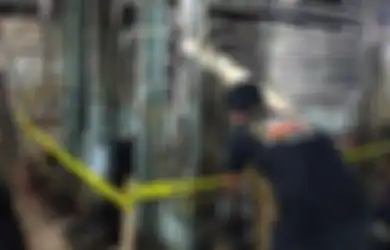 VIDEO Siswa SMK Terjepit Mesin Press Triplek saat Magang Beredar, Korban Meninggal Dunia dengan Sejumlah Luka