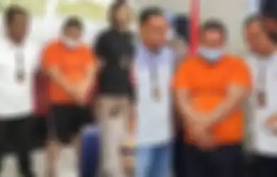 Sebut Harga Dirinya Kerap Diinjak, Ayah Bunuh Anak di Depok Sudah Rencanakan Aksinya? Berikut Fakta Golok yang Dibeli Tahun Lalu!