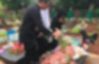 Kumpulan Doa Harian, Simak Doa Ziarah Kubur, Minta Agar Dilapangkan di Alam Kubur