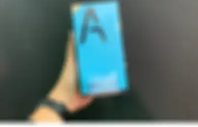 Unboxing dan Hands on OPPO A17, HP 2 Jutaan Pakai Desain Paling Premium