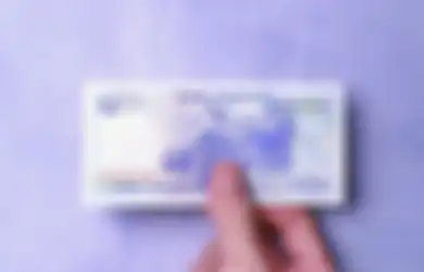 Viral Orang Nemu Banyak Duit Kertas Pecahan Lama di TikTok, Emang Bisa Dituker?
