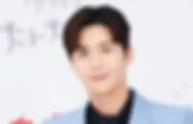 Rumor Kim Seon Ho Keluar dari Hash's Shinru karena Aktris Wanita Ogah Berakting Dengannya