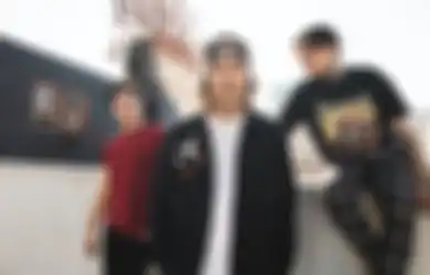 Setelah 6 Tahun, Langsung Dengerin Nih Rekomendasi Lagu Rock Terbaru Pierce The Veil!