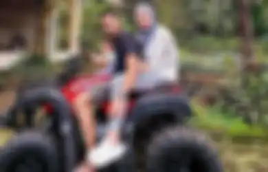 Makin Mesra Jalani Hubungan Bersama, Sikap Gandengan Baru Nathalie Holscher Justru Tuai Banyak Cibiran, Netizen: Belum Resmi Menikah