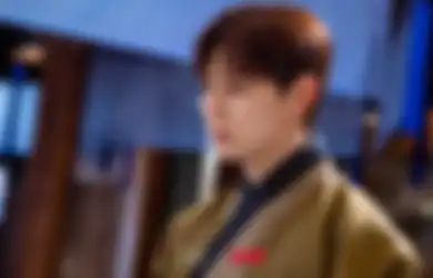 Adegan Seo Yul Pamer Abs di AoS 2 Ini Ternyata Dadakan, Kepoin Info Drama Korea Hwang Min Hyun