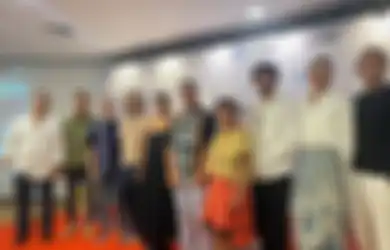 Kisah Klasik 'Lewat Djam Malam' diadaptasi Jadi Pentas Teater Kolaborasi Film!