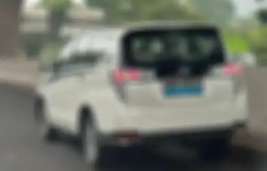 Mobil Listrik Innova EV Terlihat di Jalan, Ini Klarifikasi Toyota