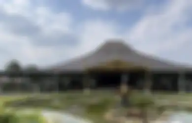 Desain Taman Pura Mangkunegaran Dibuat Pola Batik, Foto Dekorasinya Kian Cantik, Tuan Rumah Pernikahan Kaesang Pangarep