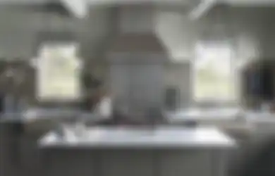 Demi Foto Desain Dapur Mungil Tampil Elegan, Dekorasi Warna Abu-abu Diberi Sentuhan Trik Begini