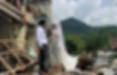 Mengharukan, Meski Rumah Hancur Dua Sejoli Korban Gempa Cianjur Tetap Menikah, Tak Kepikiran Bulan Madu: di Posko Aja