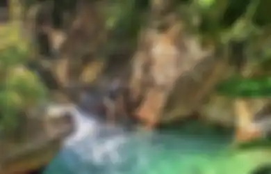 3 Tips Liburan Seru di Curug Cibaliung, Tempat Wisata Alam Bogor yang Cocok Buat Berburu Foto Aesthetic