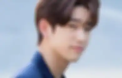 Jinyoung GOT7 Perdana Jadi Peran Utama di Christmas Carol, Perannya Memiliki Cacat Fisik