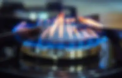 Tips Hidup Membersihkan dan Merawat Kompor Gas dengan Benar, Agar Api Menyala Biru Terang