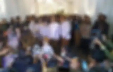 Jadi Jubir Dadakan, Jawaban Jan Ethes Saat Ditanya Soal Erina Gudono Jadi Sorotan, Publik Ikut Gemas!