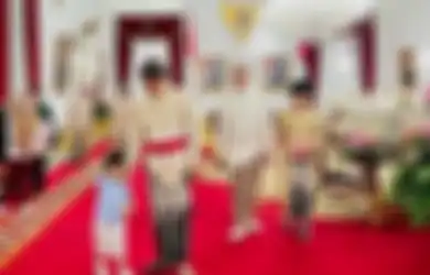 Presiden Jokowi Sampai Angkat Tangan Menyerah, Penampilan Al Nahyan di Nikahan Kaesang Pangarep Jadi Sorotan, Ogah Pakai Beskap