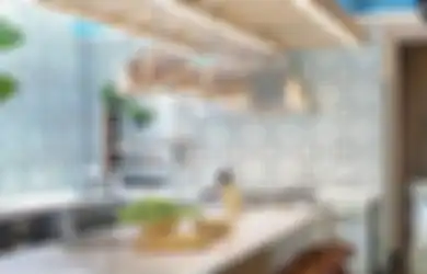 Ngidam Desain Dapur Mungil Elegan, Pemasangan Keramik Dinding Bermotif Jadi Pembeda, Foto Hasilnya Ditiru