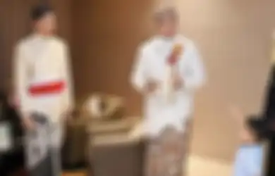 Jokowi Sampai Terbengong-bengong, Anak Bobby Nasution Berani Berulah Begini ke Kaesang, Foto Al Nahyan Bikin Heboh