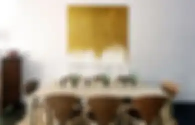 Ruang Makan Bersama Keluarga Jadi Terasa Lebih Spesial, Ini Saran dari Desainer Interior yang Bisa Diikuti!