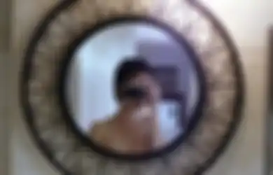 Cara Foto Selfie yang Bikin Kita Makin Pede di Medsos, Cobain Deh