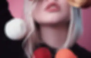 4 Arti Kedutan Bibir Bawah, Rezeki atau Bahaya?
