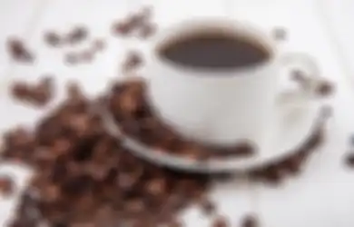Digadang Ampuh Atasi Mengantuk, Amankah Kopi Dikonsumsi Anak-Anak?