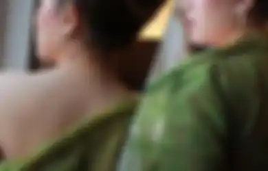 Viral Video Panas Kebaya Hijau, Netizen Geruduk Selebgram Pengusaha Laundry yang Diduga Punya Ciri-ciri Serupa: Jadi Nggak Penasaran Lagi...