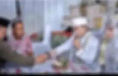Respon Ayah Norma Risma Tahu Menantu Selingkuh dengan Istri, RZ Hanya Bisa Bersimpuh di Kaki sang Mertua: Pak Ampun, Saya Khilaf