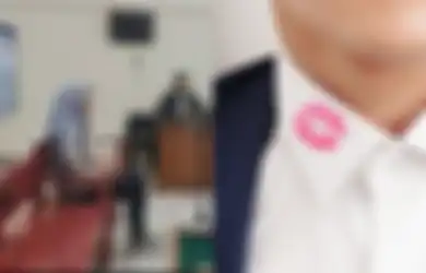 Polwan yang Kepergok Selingkuh dengan Rekan Sesama Polisi Malah Amuk Suaminya Habis-habisan di Pengadilan, Pukul Dinding dan Keluarkan Makian Ini