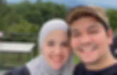 Minta Sumbangan Lewat Penggalangan Dana, Istri Indra Bekti Diam-diam Lakoni 2 Pekerjaan Ini