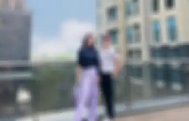 MURKA! Sarwendah Pasang Badan Bela Betrand Peto Soal Tudingan Sentuh Bagian Sensitifnya saat Live TikTok