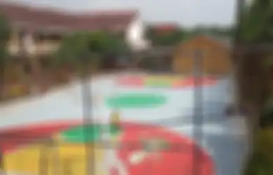 Program Indomie untuk Negeri Perbaiki Fasilitas Lapangan dan Kantin di 50 Sekolah