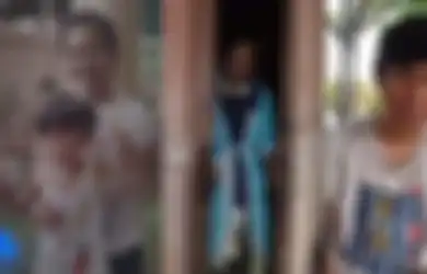MERINDING, Tiko Ceritakan Gangguan Mistis yang Dialami Ibu Eny Saat Jadi Istri Kedua Ayahnya: Ada Penunggunya