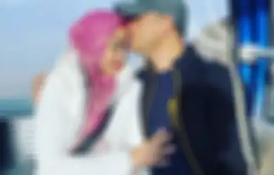 Tulang Rusuk Retak Gegara KDRT, Venna Melinda Mantap Gugat Cerai Ferry Irawan, Hotman Paris: Dia Sudah Tidak Bahagia dan Tertekan