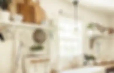 Kombinasi Warna Elegan, Desain Dapur Kecil Tampil Beda, Potret Interiornya Terasa Lebih Adem