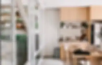 Maksimal Manfaatkan Lahan Asimetris, Rumah Livinginster Contohnya!