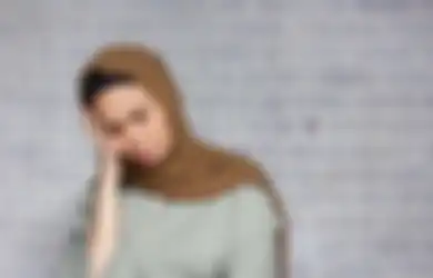 Tips Hidup untuk Hijabers, Begini Cara Merawat Rambut Agar Tak Mudah Rontok dan Ketombean