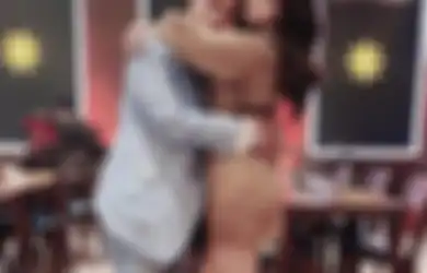 Aspri Dijambak Gegara Foto Kelamin Pacar, Hotman Paris Minta Begini