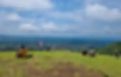 Cara Memotret di Bukit Teletubbies, Tempat Wisata Hits Karanganyar 