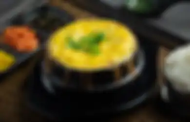 Telur Kukus a la Korea Lembutnya Bikin Nagih, Resep Lengkap Gyeran Jjim!