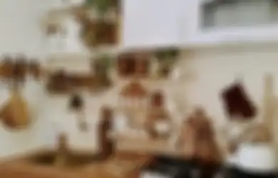 Tampilan Rak Dapur Terlihat Kusam, 5 Bahan Ini Wajib Dibuang, Fotonya Pasti Segar Lagi